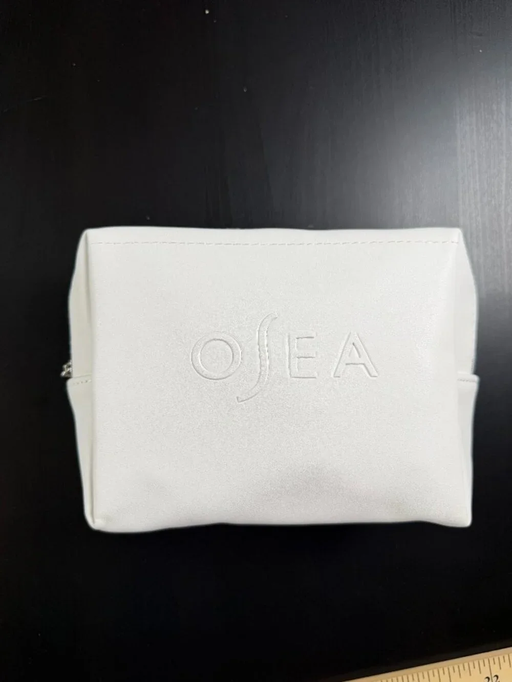 NWOT OSEA Toiletries Zip Bag Clutch Storage Cosmetics Travel
